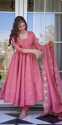 Salwar Suit